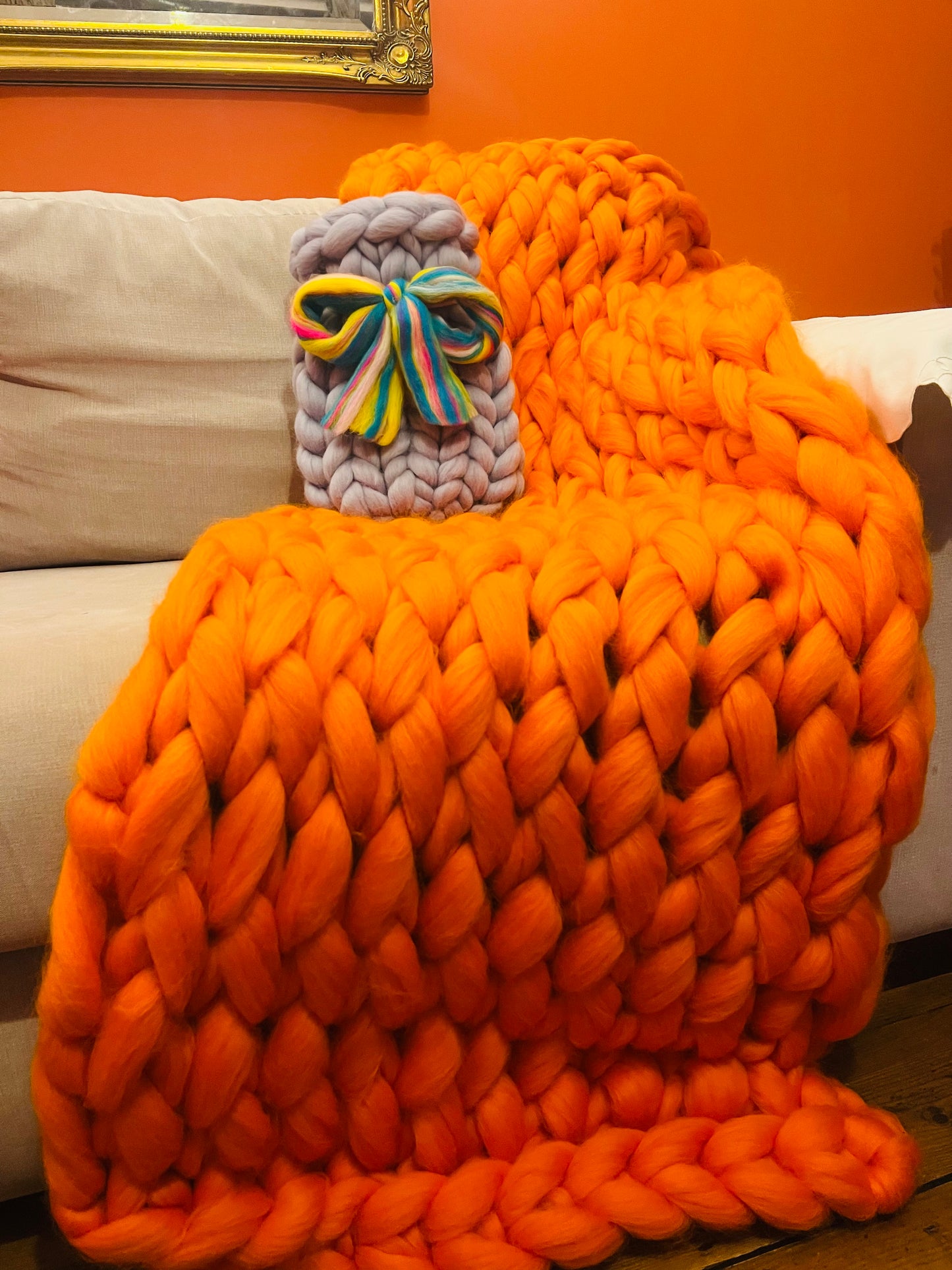 Medium Arm Knitted Throw