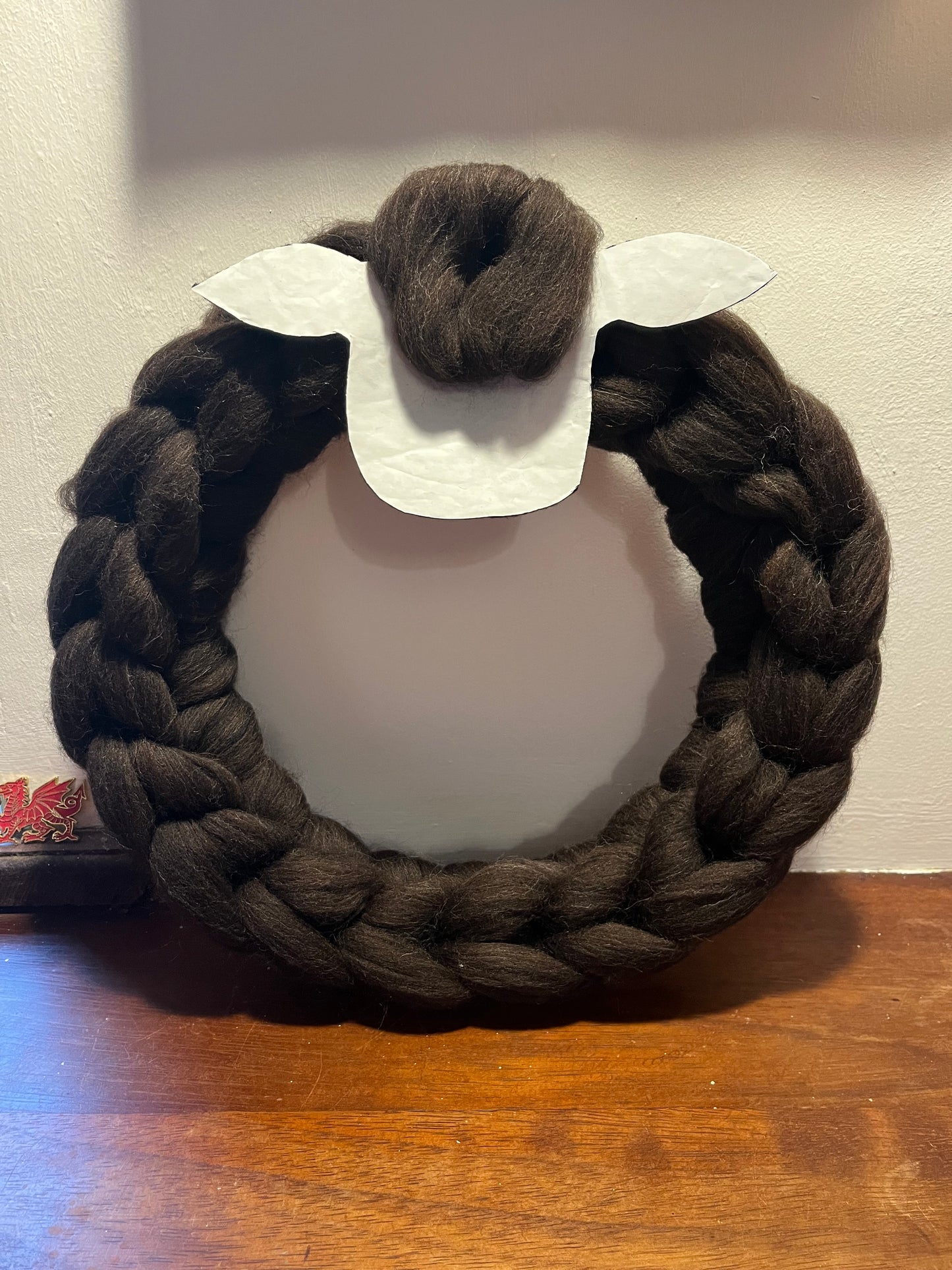 Cosy Throws Sheep Wreath